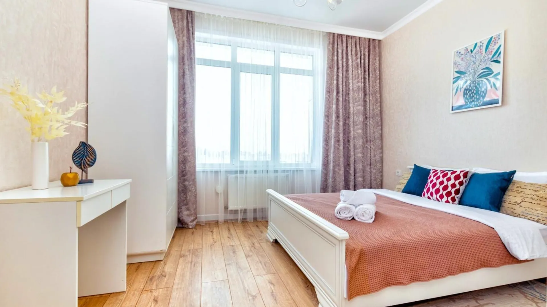 Apartment Светлая Уютная Квартира В Самом Центре Г Астана